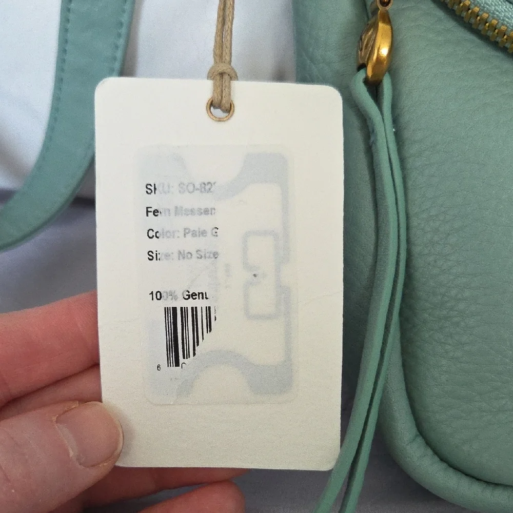 Pale Green Crossbody Bag with Gold Hardware and Flap Closure - Picture 4 of 12